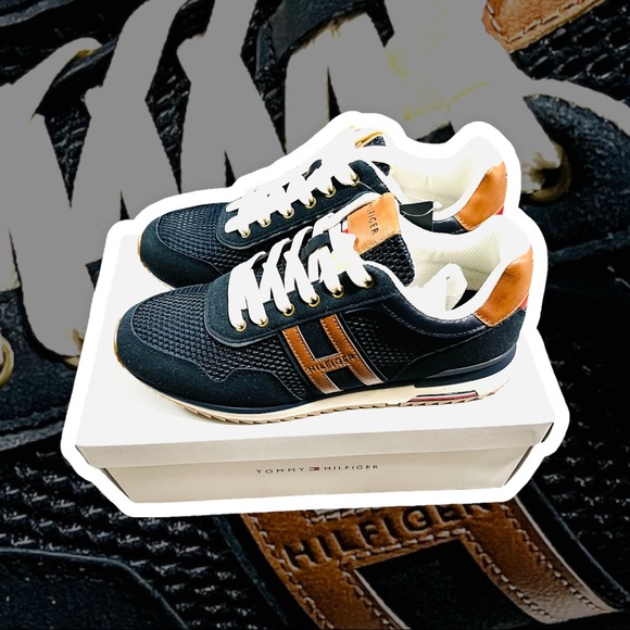 Tommy Hilfiger Mens Shoes NWT New With Box Stylish 90’s Vintage Retro - Picture 3 of 12
